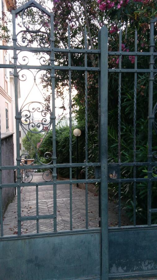 Fiori Al Vaticano68 Rome Bagian luar foto